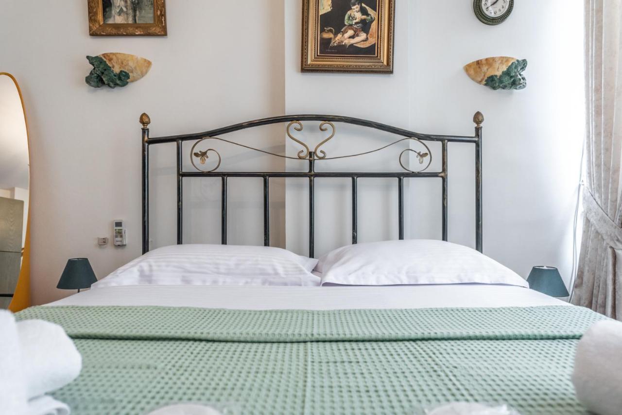 Vintage And Warm 2Br Apartament In Τίρανα Εξωτερικό φωτογραφία