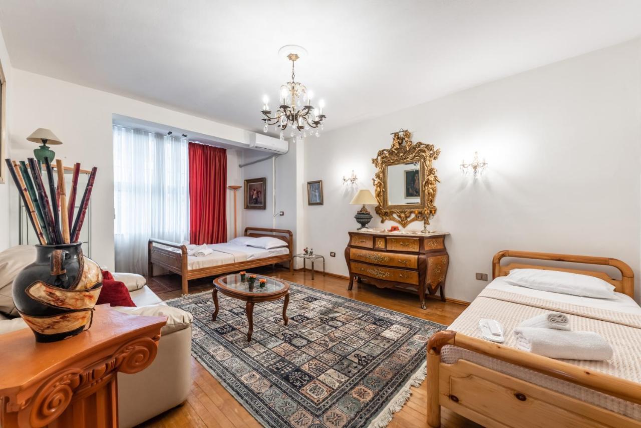 Vintage And Warm 2Br Apartament In Τίρανα Εξωτερικό φωτογραφία