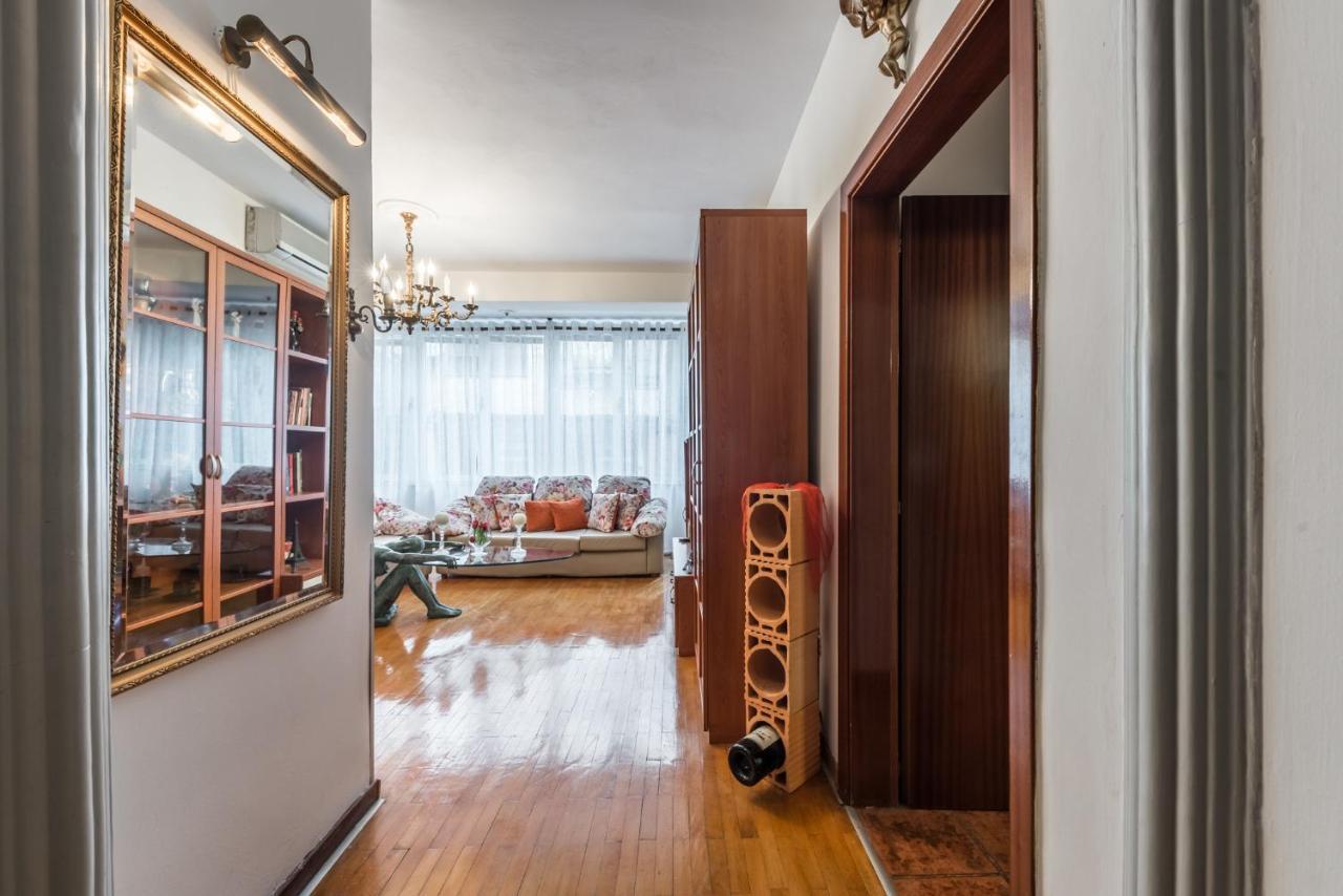 Vintage And Warm 2Br Apartament In Τίρανα Εξωτερικό φωτογραφία