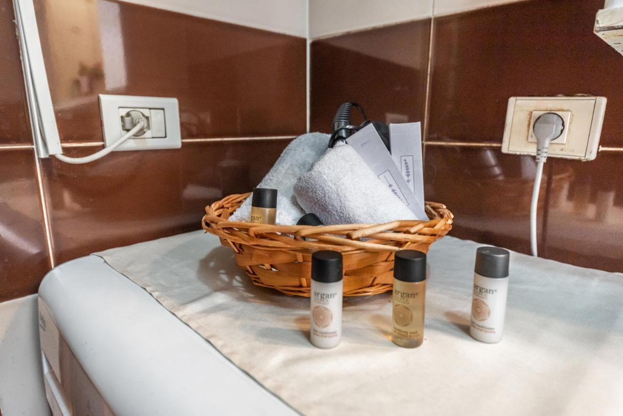 Vintage And Warm 2Br Apartament In Τίρανα Εξωτερικό φωτογραφία
